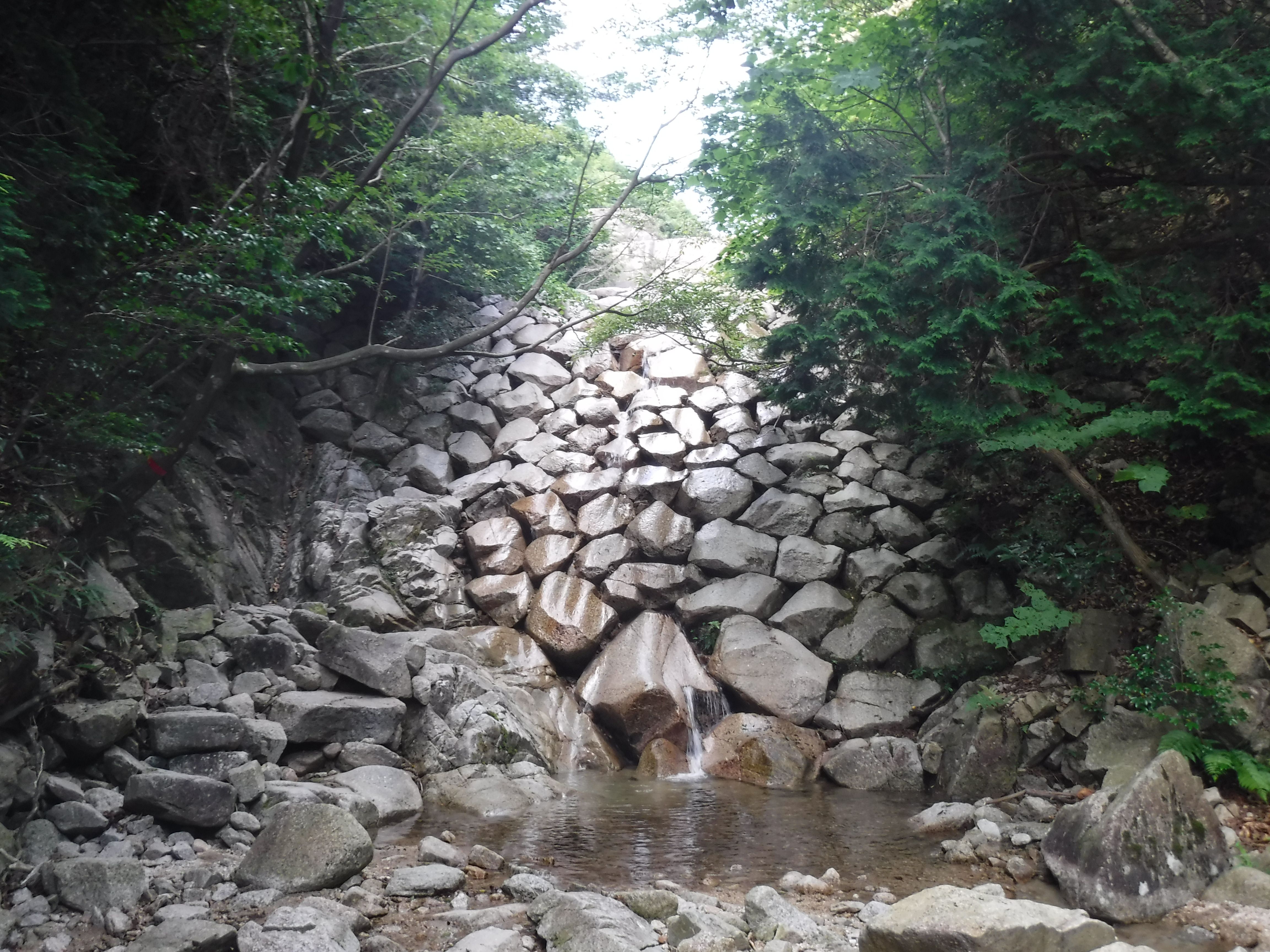 砂防堰堤