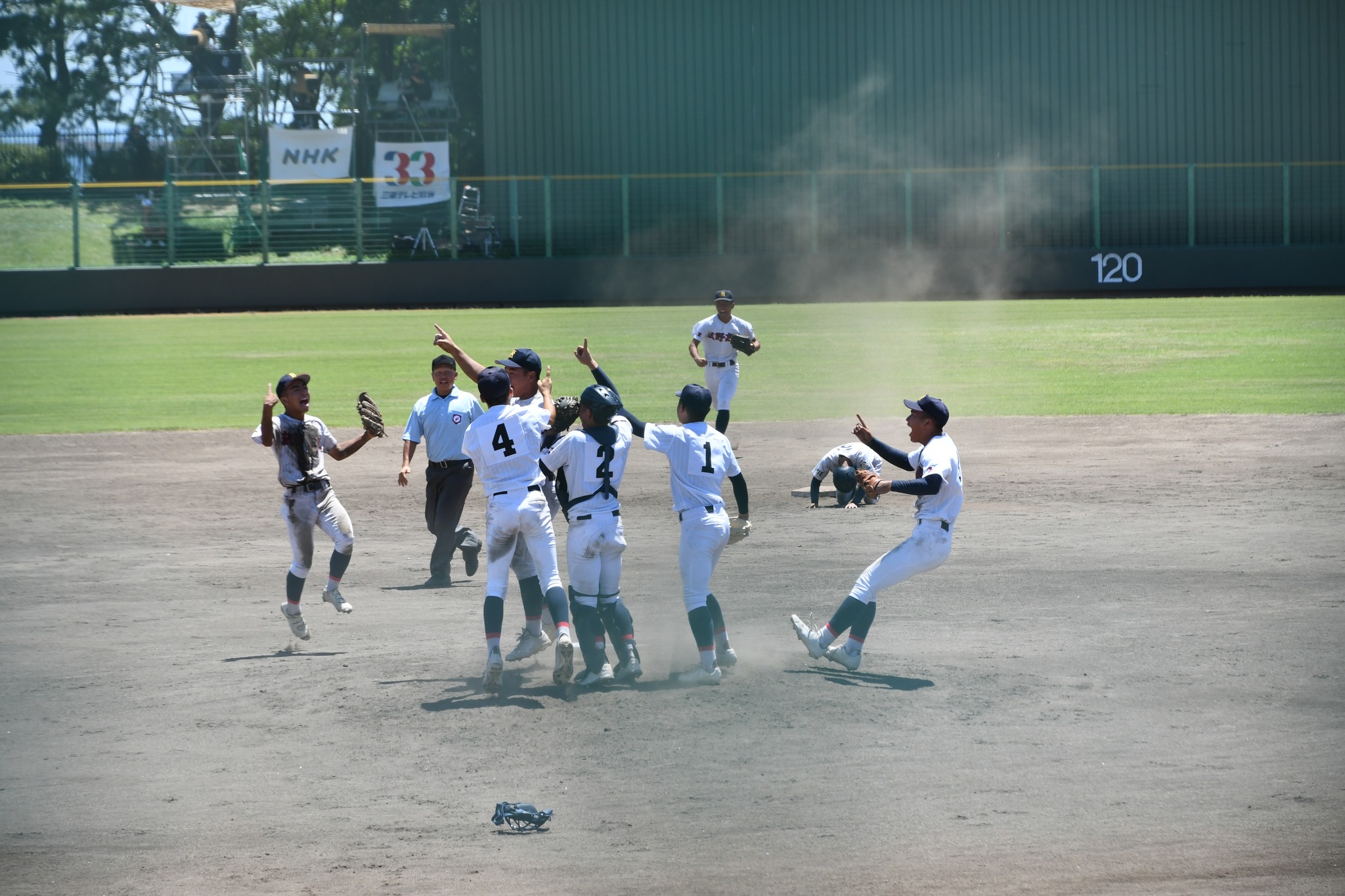 菰野高校硬式野球部 甲子園出場おめでとうございます！ - 三重県菰野町公式サイト